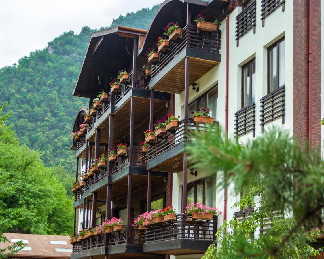Quba Vadi Chalet Hotel エクステリア 写真